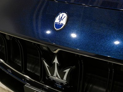 صورة 15 لـ 2023 Maserati GRANTURISMO