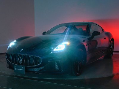 صورة 7 لـ 2023 Maserati GRANTURISMO