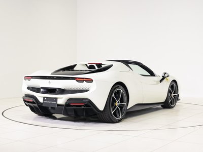 2024 Ferrari 296 GTS 照片 12