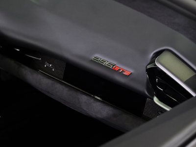 2024 Ferrari 296 GTS 照片 42