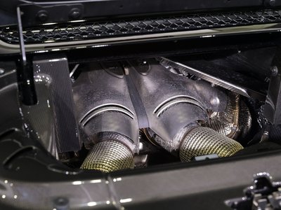 2024 Ferrari 296 GTS 照片 36