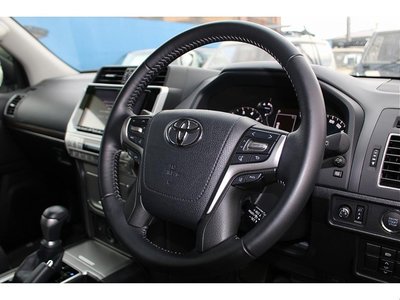 صورة 11 لـ 2023 Toyota LAND CRUISER PRADO