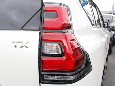 صورة 34 لـ 2023 Toyota LAND CRUISER PRADO
