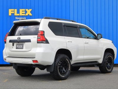 صورة 5 لـ 2023 Toyota LAND CRUISER PRADO