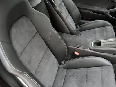 2015 Porsche CAYMAN photo 12