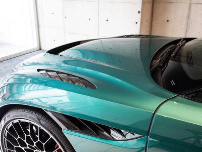 2024 Aston Martin DBS SUPERLEGGERA 照片 13