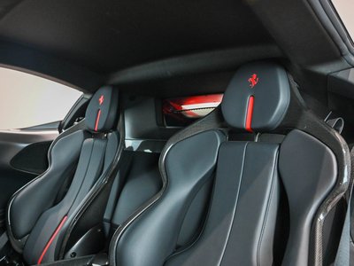 صورة 15 لـ 2021 Ferrari SF90 STRADALE