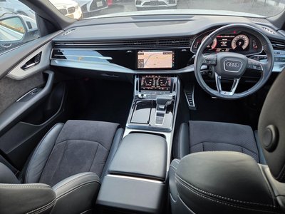 2019 AUDI Q8 — фото 114