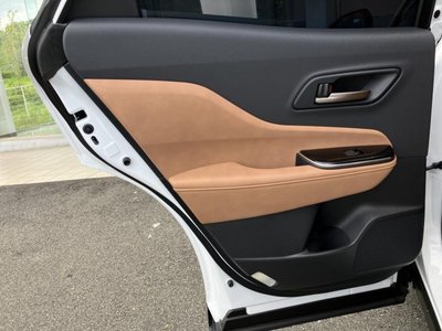 2025 Toyota CROWN SPORT thumbnail 24