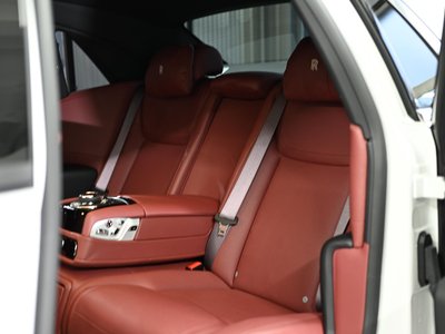 2016 ROLLS-ROYCE GHOST 照片 77
