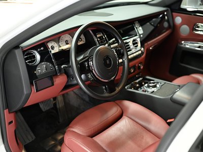 2016 ROLLS-ROYCE GHOST 照片 4