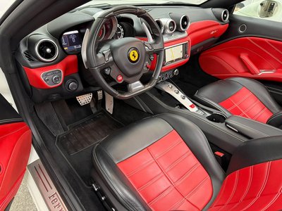 2014 Ferrari CALIFORNIA T 照片 3