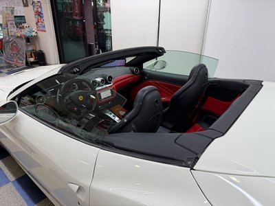 2014 Ferrari CALIFORNIA T 照片 33