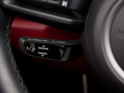 صورة 24 لـ 2020 Porsche 911