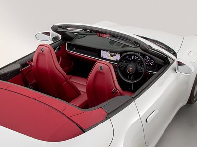 صورة 44 لـ 2020 Porsche 911