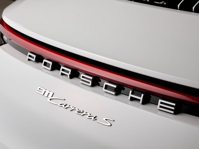 صورة 47 لـ 2020 Porsche 911