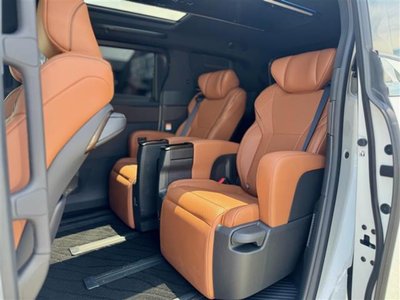 2025 Toyota VELLFIRE — фото 21