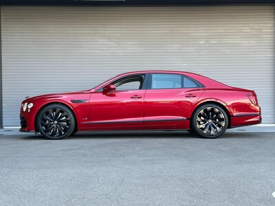 2022 Bentley FLYING SPUR — фото 9