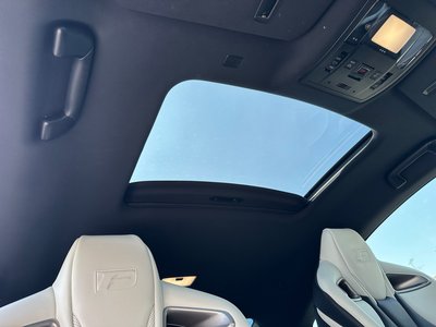 2019 Lexus RC F photo 16