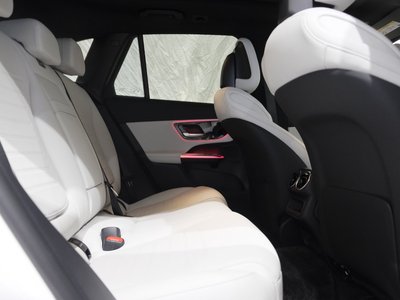 2026 Mercedes-BENZ GLC thumbnail 33