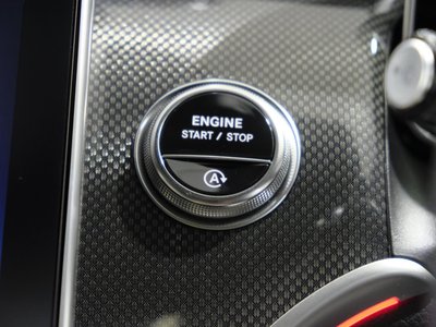 2026 Mercedes-BENZ GLC photo 13