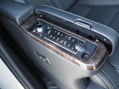 صورة 27 لـ 2020 Toyota ALPHARD