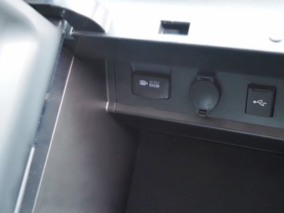 صورة 53 لـ 2020 Toyota ALPHARD