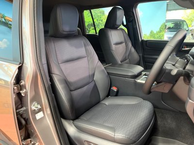 2025 Toyota LAND CRUISER 250 缩略图 8
