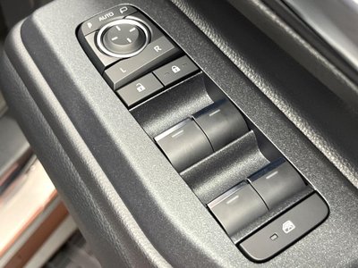 2025 Toyota LAND CRUISER 250 缩略图 30