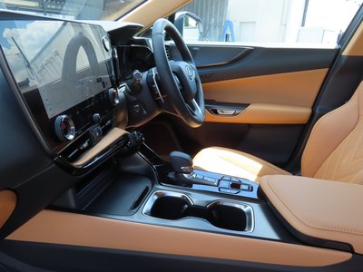 2023 Lexus NX 缩略图 12