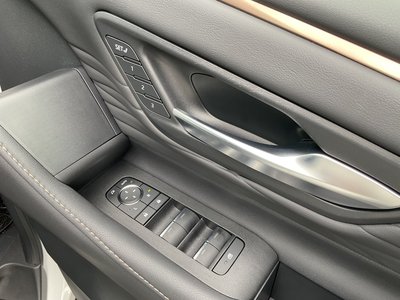 صورة 31 لـ 2024 Toyota ALPHARD