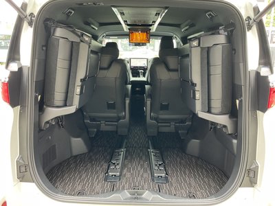 صورة 22 لـ 2024 Toyota ALPHARD