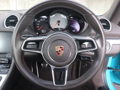 2017 Porsche 718 photo 11