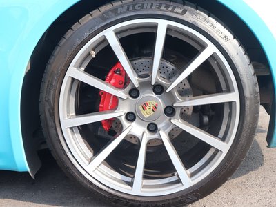2017 Porsche 718 thumbnail 40