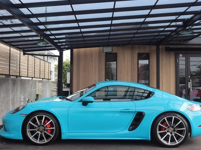 2017 Porsche 718 thumbnail 24