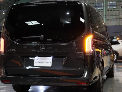 2025 Mercedes-BENZ V-CLASS photo 11