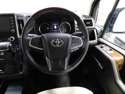 2023 Toyota GRAND ACE 照片 25