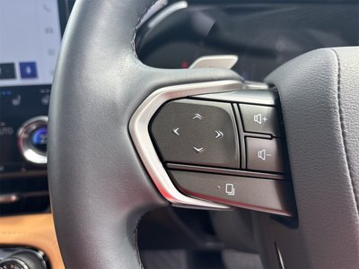 2025 Lexus NX thumbnail 43
