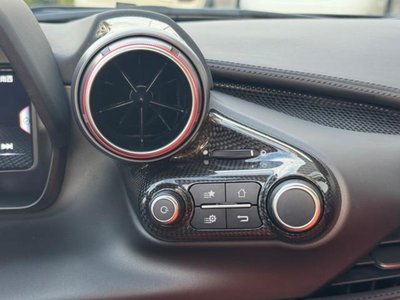 صورة 11 لـ 2021 Ferrari F8 SPIDER