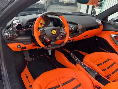 صورة 6 لـ 2021 Ferrari F8 SPIDER