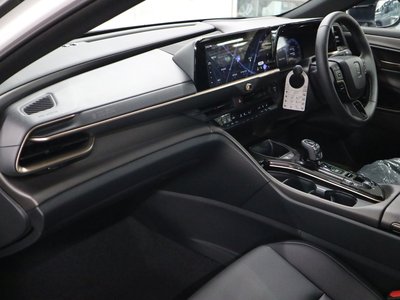 2026 Toyota CROWN SPORT photo 19