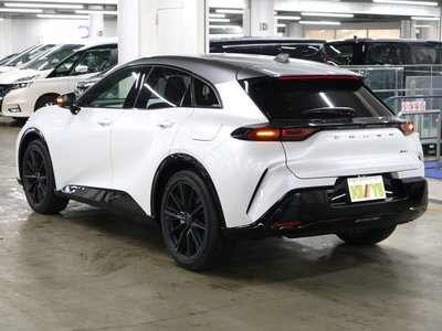 2026 Toyota CROWN SPORT photo 11