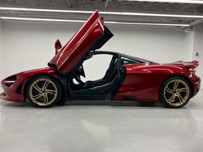 2025 Mclaren 750S photo 2