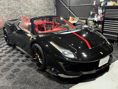 صورة 12 لـ 2017 Ferrari 488 SPIDER