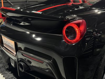 صورة مصغرة 25 لـ 2017 Ferrari 488 SPIDER