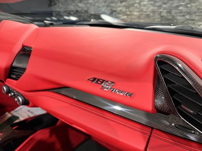 صورة مصغرة 41 لـ 2017 Ferrari 488 SPIDER