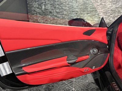 صورة مصغرة 33 لـ 2017 Ferrari 488 SPIDER