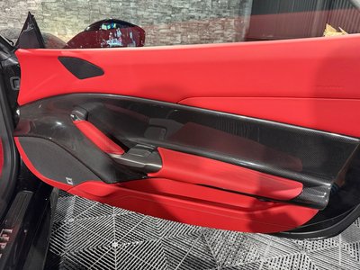 صورة مصغرة 46 لـ 2017 Ferrari 488 SPIDER