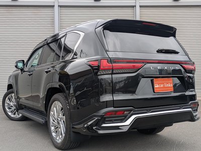2024 Lexus LX — миниатюра 8