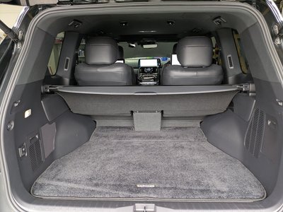 2024 Lexus LX — миниатюра 35